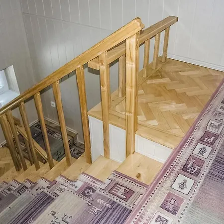 Ferienhaus Saplaty Iii