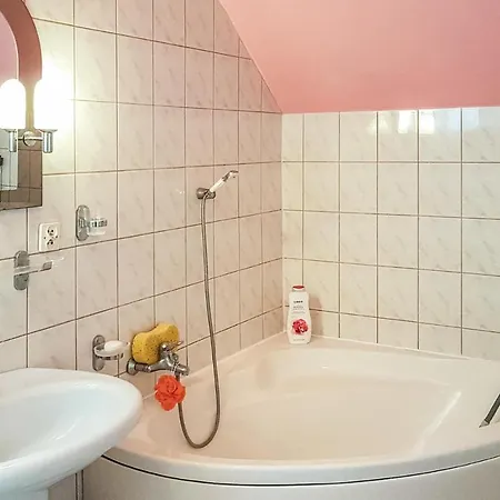 בית נופש Beautiful In With Kitchen *